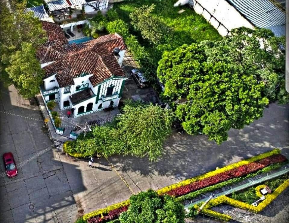 ホテル Capilla Del Sol Garzón エクステリア 写真
